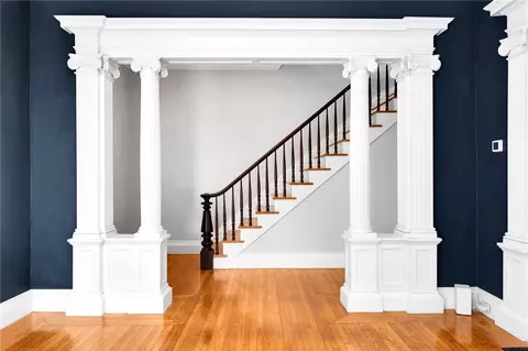 Entry Way - 28 Elm St, Westerly, RI 02891 photo 2 of 3