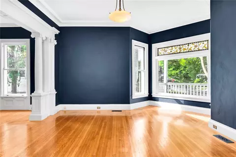 Living - 28 Elm St, Westerly, RI 02891 photo 8 of 13