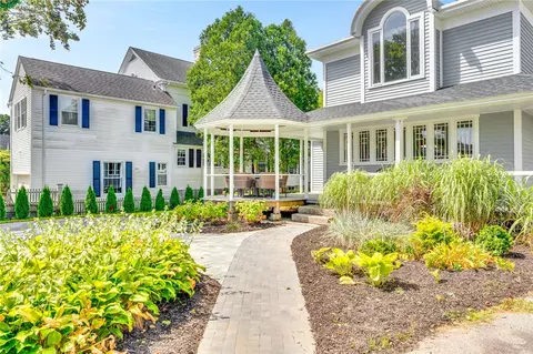 Exterior - 28 Elm St, Westerly, RI 02891 photo 6 of 7