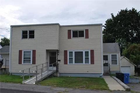 38 Winsor St, Cumberland, RI 02864