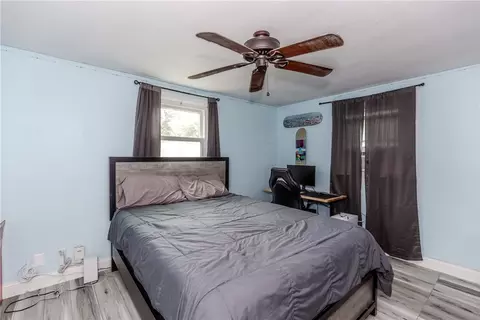 Bedroom - 143 Duncan Rd, Warwick, RI 02886 photo 3 of 6