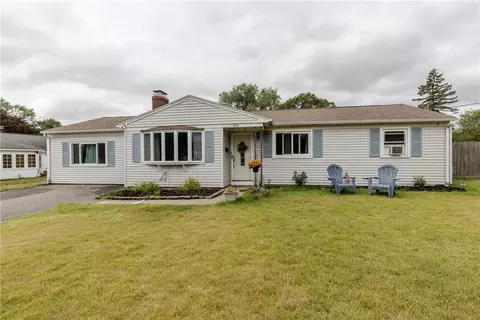 143 Duncan Rd, Warwick, RI 02886