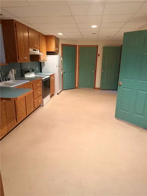 Kitchen - 127 Killingly Rd, Foster, RI 02825 photo 2 of 2