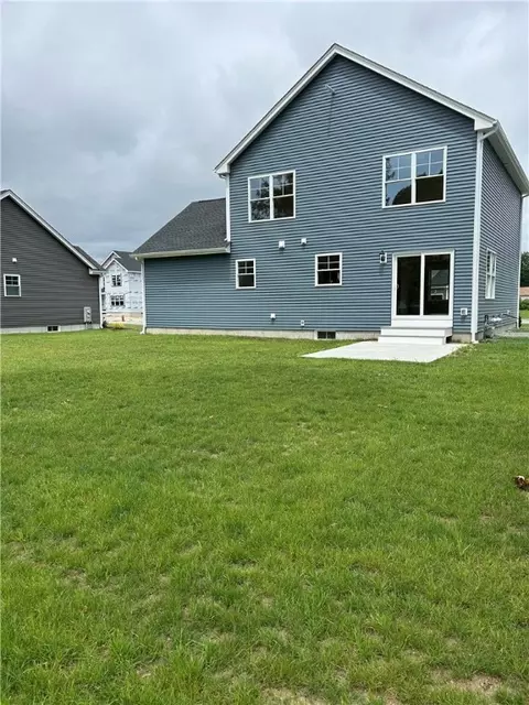 18 Red Maple Ln, Warwick, RI 02886 photo 38