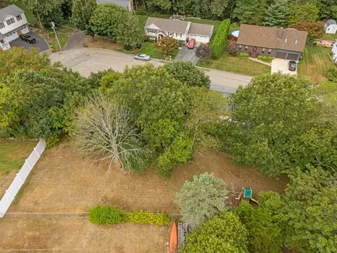 View/Area - 68 Arland Ct, Woonsocket, RI 02895 photo 3 of 5