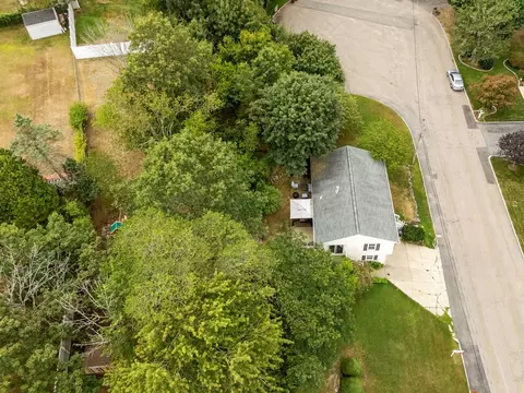 View/Area - 68 Arland Ct, Woonsocket, RI 02895 photo 4 of 5