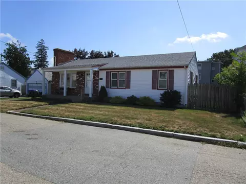 25 Anchor St, Providence, RI 02908