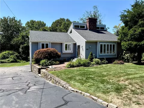 1212 Phenix Ave, Cranston, RI 02921