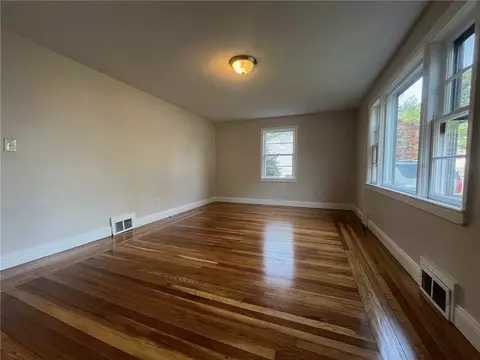 Living - 100 Kenneth Ave, Warwick, RI 02889 photo 3 of 5
