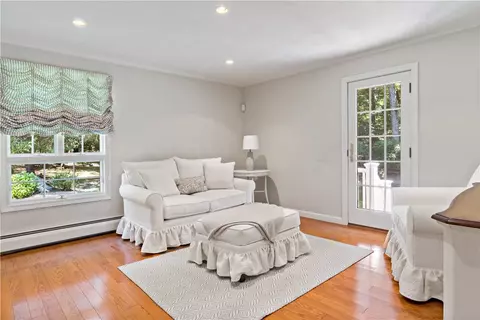 Living - 14 Dawn Ln, Coventry, RI 02816 photo 3 of 3