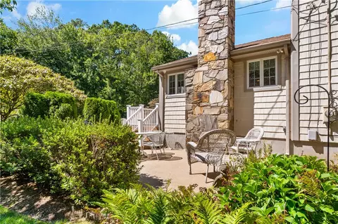 Exterior - 14 Dawn Ln, Coventry, RI 02816 photo 8 of 12