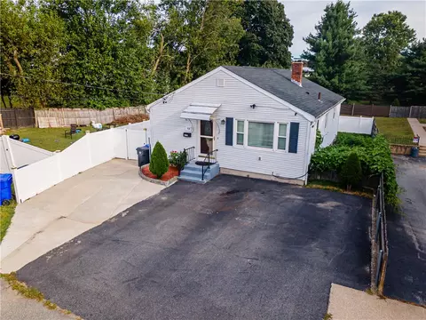 168 Argol St, Pawtucket, RI 02860
