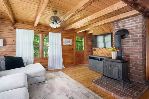 450 Franklin Rd, Coventry, RI 02816 photo 13