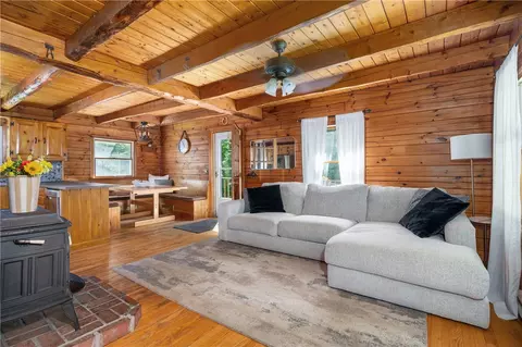450 Franklin Rd, Coventry, RI 02816 photo 14