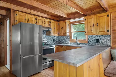 450 Franklin Rd, Coventry, RI 02816 photo 9