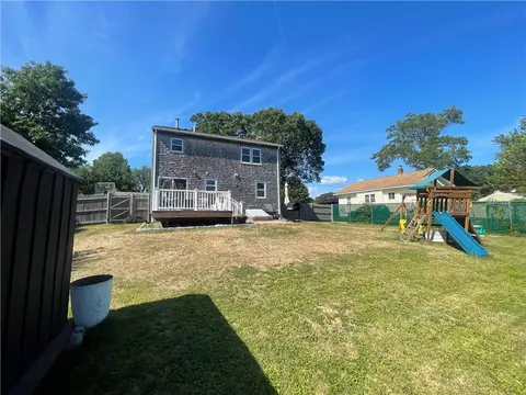 Exterior - 144 Vernon St, Warwick, RI 02889 photo 4 of 5
