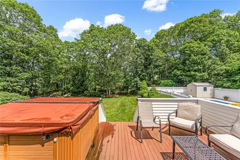 11 Hamilton Rd, Westerly, RI 02891 photo 10