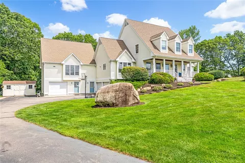 11 Hamilton Rd, Westerly, RI 02891 photo 4