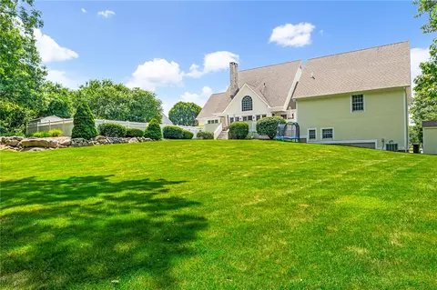 11 Hamilton Rd, Westerly, RI 02891 photo 5