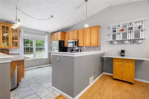 16 Walker Ln, Coventry, RI 02816 photo 11