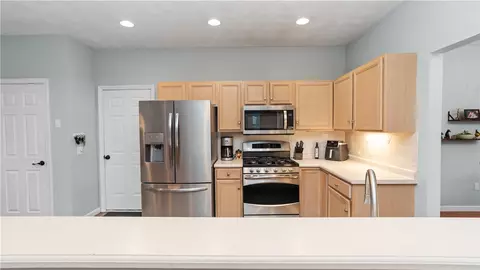 Kitchen - 45 Cobblestone Ter, Coventry, RI 02816 photo 3 of 4