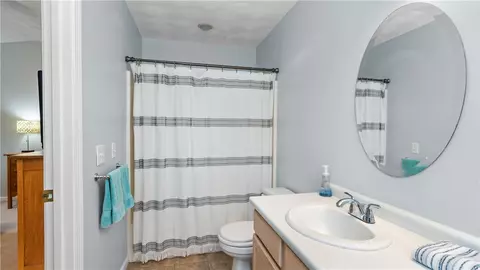 Bath - 45 Cobblestone Ter, Coventry, RI 02816 photo 2 of 5