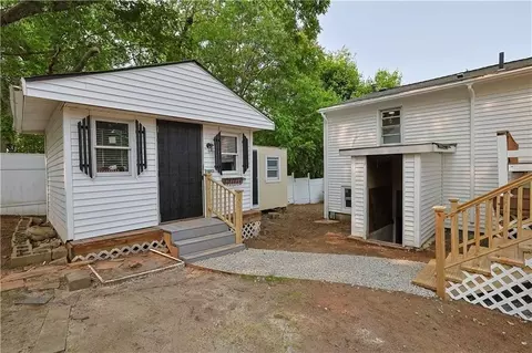 Exterior - 259 Buttonwoods Ave, Warwick, RI 02886 photo 5 of 7