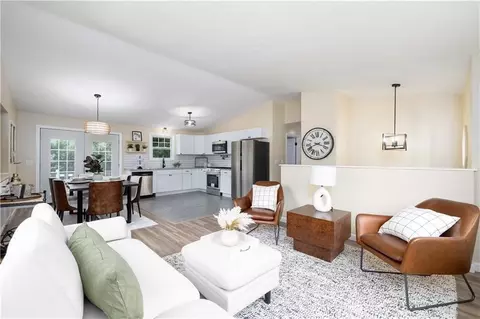 Living - 259 Buttonwoods Ave, Warwick, RI 02886 photo 1 of 1