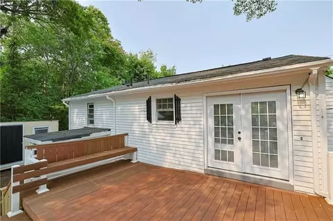 Exterior - 259 Buttonwoods Ave, Warwick, RI 02886 photo 6 of 7