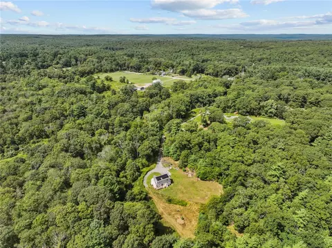 40 Hicks Way, Foster, RI 02825