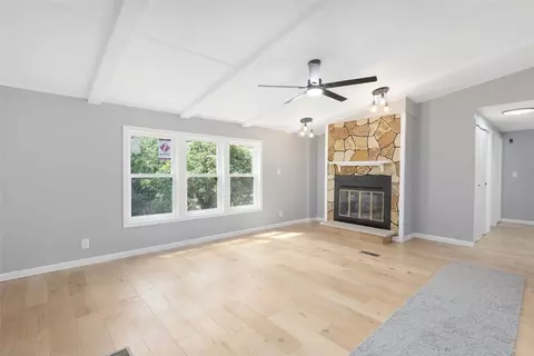 Living - 6 Sherwood Valley Ln, Coventry, RI 02816 photo 5 of 8