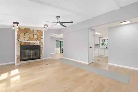 Living - 6 Sherwood Valley Ln, Coventry, RI 02816 photo 6 of 8