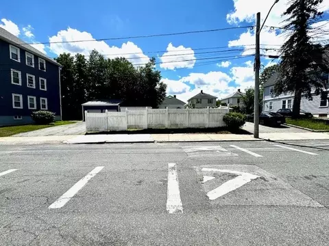 66 Fairview St, Providence, RI 02908
