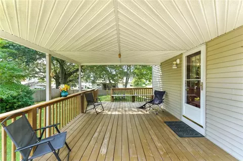 80 Poplar St, Woonsocket, RI 02895 photo 24