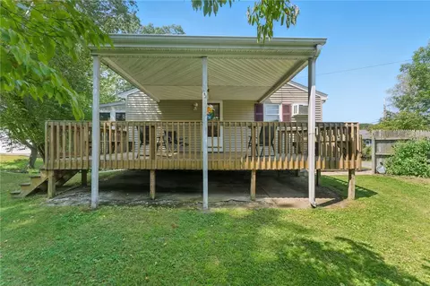 80 Poplar St, Woonsocket, RI 02895 photo 17