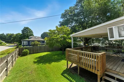 80 Poplar St, Woonsocket, RI 02895 photo 16