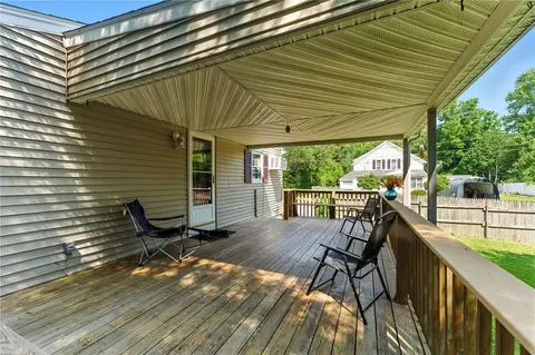 80 Poplar St, Woonsocket, RI 02895 photo 23