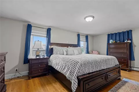 Bedroom - 690 Killingly St, Johnston, RI 02919 photo 1 of 5