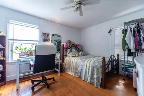 Bedroom - 112 Le Brun Ave, Woonsocket, RI 02895 photo 2 of 2
