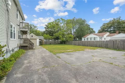 126 Lloyd Ave, Warwick, RI 02889 photo 45