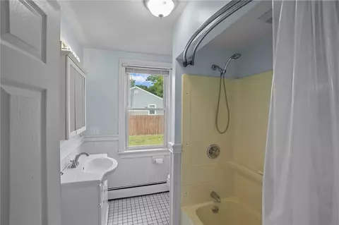126 Lloyd Ave, Warwick, RI 02889 photo 13