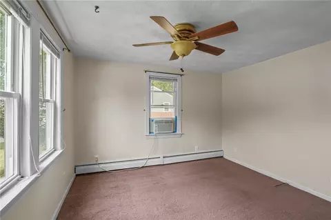 126 Lloyd Ave, Warwick, RI 02889 photo 9