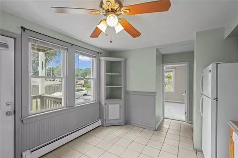 126 Lloyd Ave, Warwick, RI 02889 photo 2