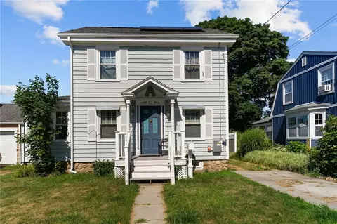 45 George St, Westerly, RI 02891