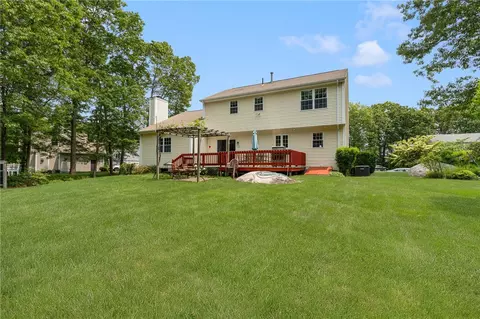 Exterior - 52 Ginger Trl, Coventry, RI 02816 photo 2 of 7