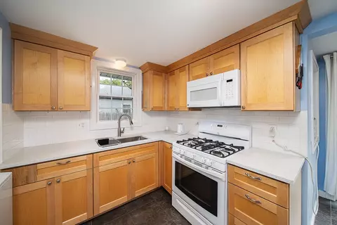 46 State St, Warwick, RI 02889 photo 14