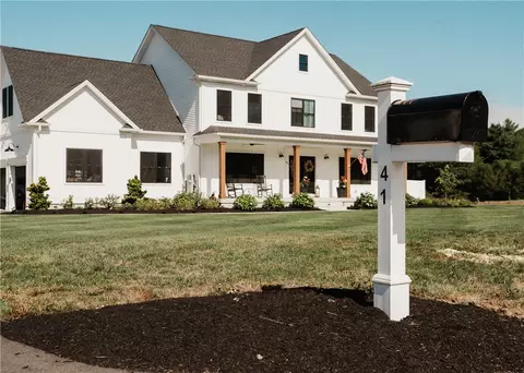 41 Wintergreen Way, Glocester, RI 02814