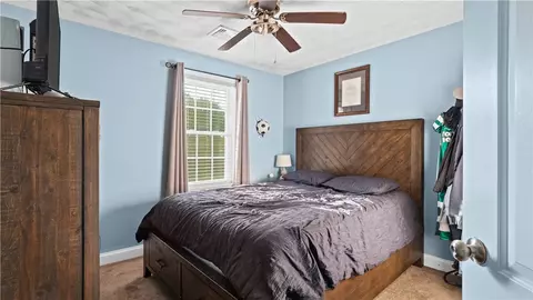31 Kings Xing, Exeter, RI 02822 photo 19
