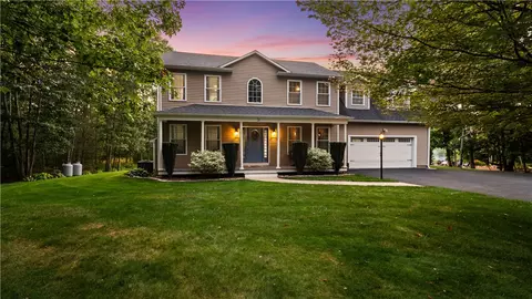 31 Kings Xing, Exeter, RI 02822