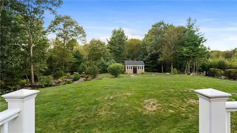 31 Kings Xing, Exeter, RI 02822 photo 27
